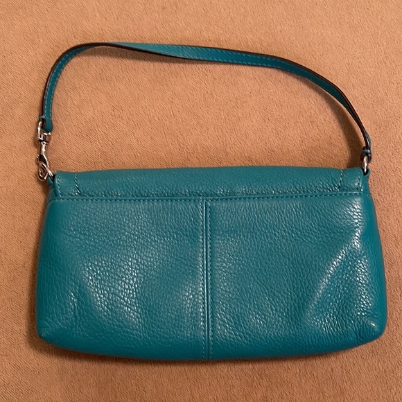 Coach clutch - Picture 2 of 4